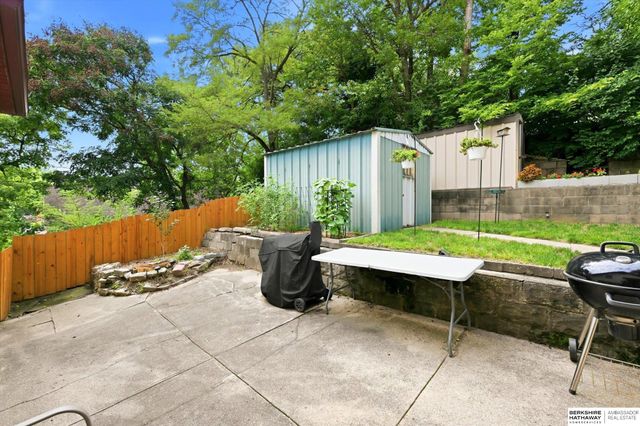 710 Cook Avenue, Council Bluffs, IA 51503