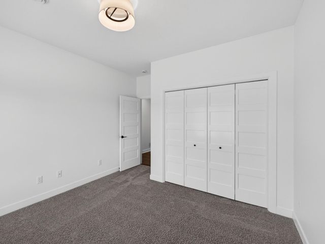 3235 Bella Terra Road NE, Rochester, MN 55906