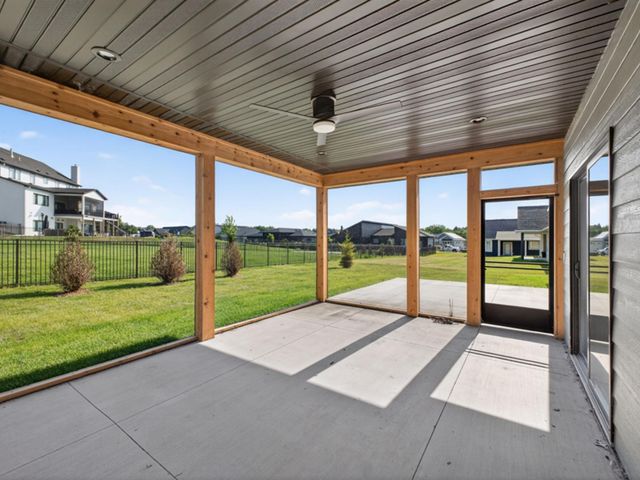 3235 Bella Terra Road NE, Rochester, MN 55906