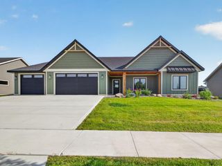 3235 Bella Terra Road NE, Rochester, MN 55906