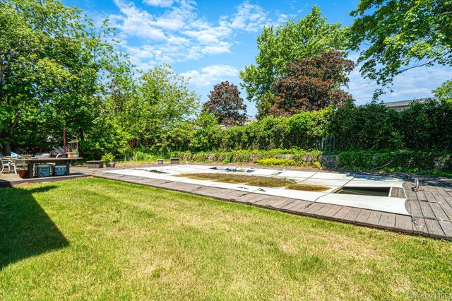 15 Edwin Avenue, Patchogue, NY 11772