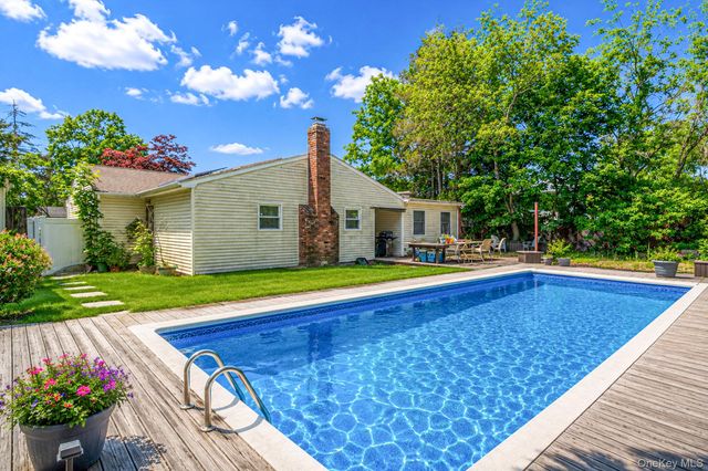 15 Edwin Avenue, Patchogue, NY 11772