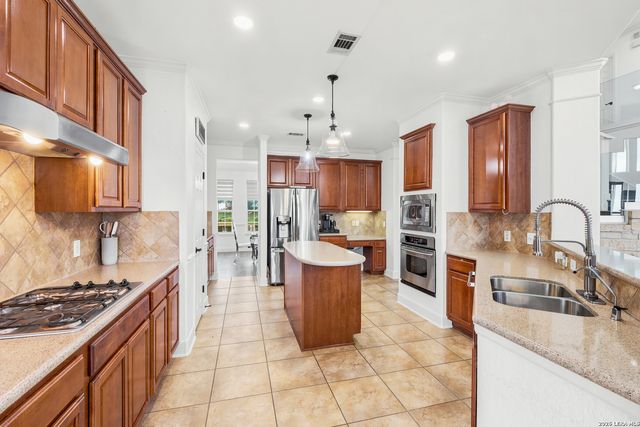 13126 Spring Run, Helotes, TX 78023