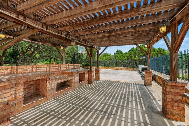 13126 Spring Run, Helotes, TX 78023