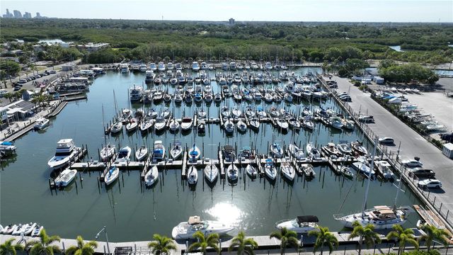 4725 DEL RIO WAY S, Gulfport, FL 33711