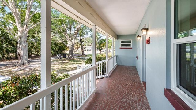 4725 DEL RIO WAY S, Gulfport, FL 33711
