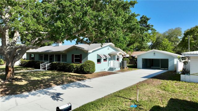 4725 DEL RIO WAY S, Gulfport, FL 33711
