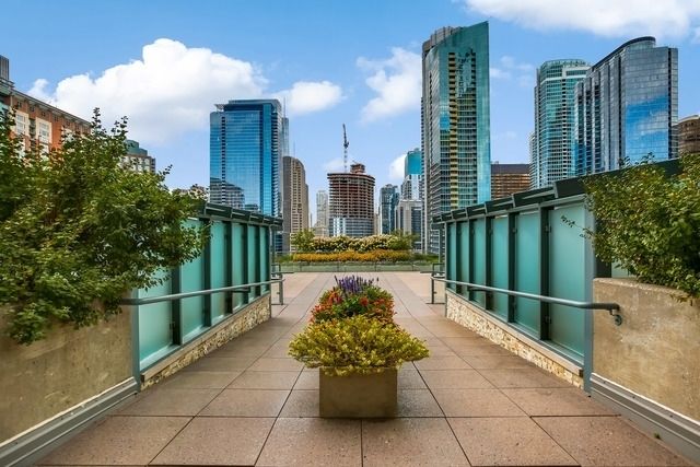 474 N Lake Shore Drive 2106, Chicago, IL 60611
