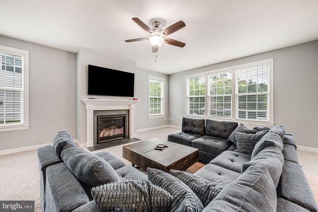 3104 REACH EAGLE CT, Woodbridge, VA 22191