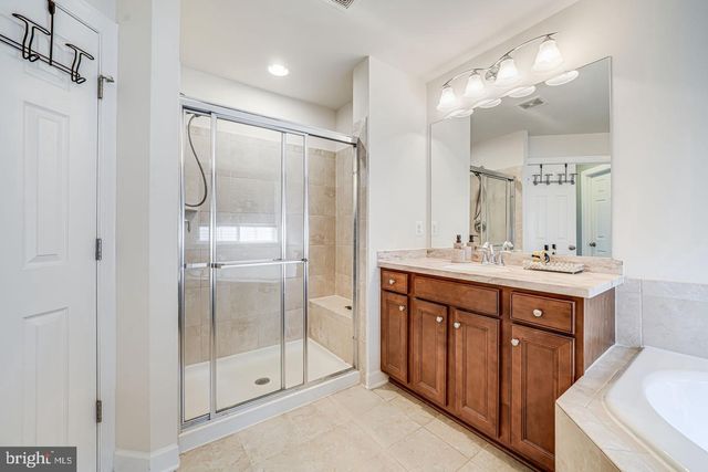 3104 REACH EAGLE CT, Woodbridge, VA 22191