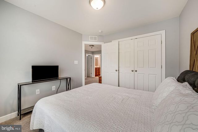 3104 REACH EAGLE CT, Woodbridge, VA 22191