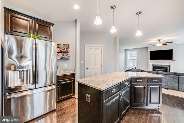 3104 REACH EAGLE CT, Woodbridge, VA 22191