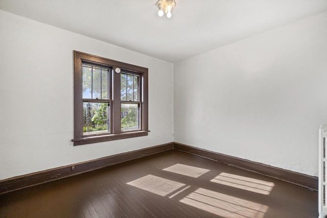 2016 Kinzie AVENUE, Racine, WI 53405