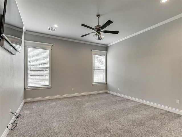 4805 Hambletonian Lane, Mustang, OK 73064