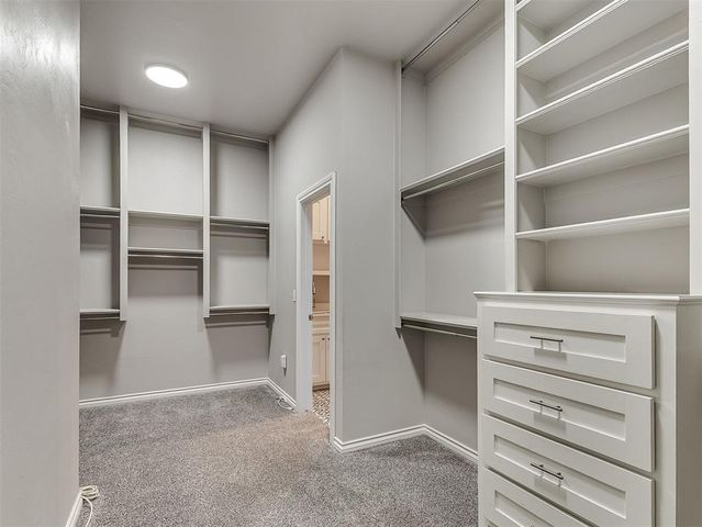4805 Hambletonian Lane, Mustang, OK 73064