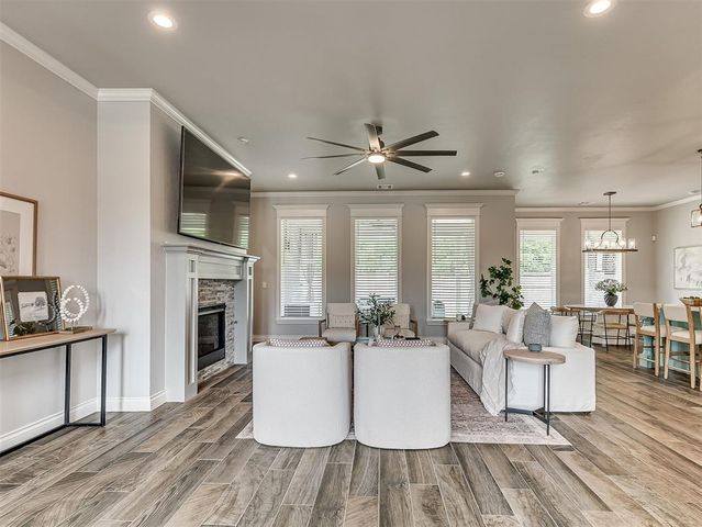 4805 Hambletonian Lane, Mustang, OK 73064