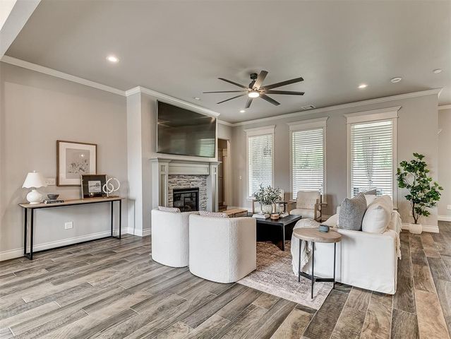 4805 Hambletonian Lane, Mustang, OK 73064