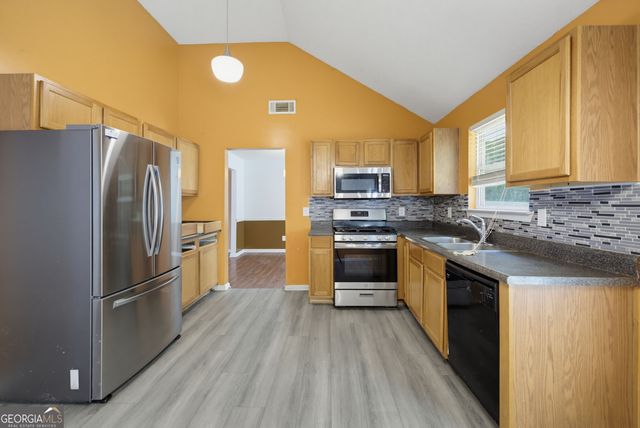 4755 Bridle Point Parkway, Snellville, GA 30039