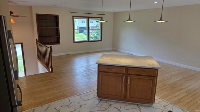 549 N Park Ridge Road, Bloomington, IN 47408