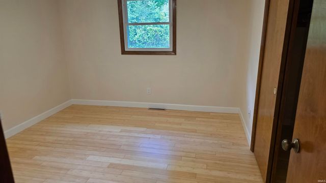 549 N Park Ridge Road, Bloomington, IN 47408