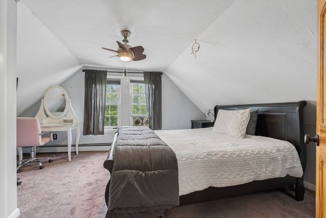 70 Mirror Lake Ave 70, Norfolk, MA 02056