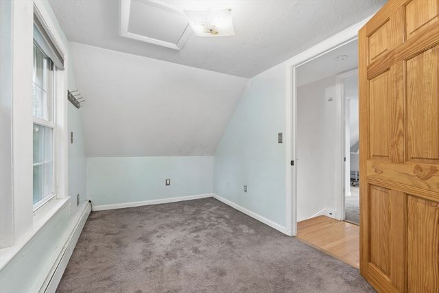 70 Mirror Lake Ave 70, Norfolk, MA 02056