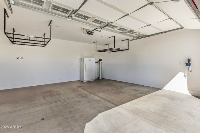 16852 W EVERGREEN Road, Waddell, AZ 85355