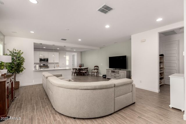 16852 W EVERGREEN Road, Waddell, AZ 85355