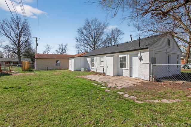403 N Ora Street, Pryor, OK 74361