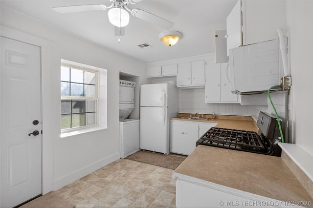 403 N Ora Street, Pryor, OK 74361