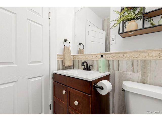 2628 N Josephine St, Denver, CO 80205