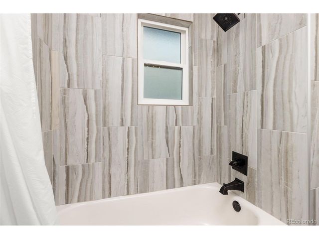 2628 N Josephine St, Denver, CO 80205