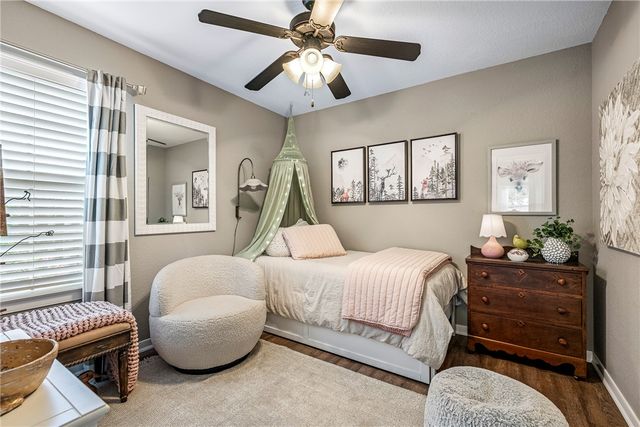 3900 W Mountain View Drive, Fayetteville, AR 72704