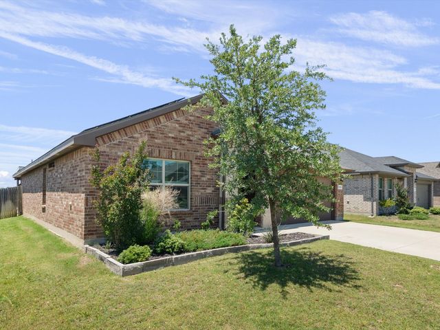 9109 Ridgeriver Way, Fort Worth, TX 76131