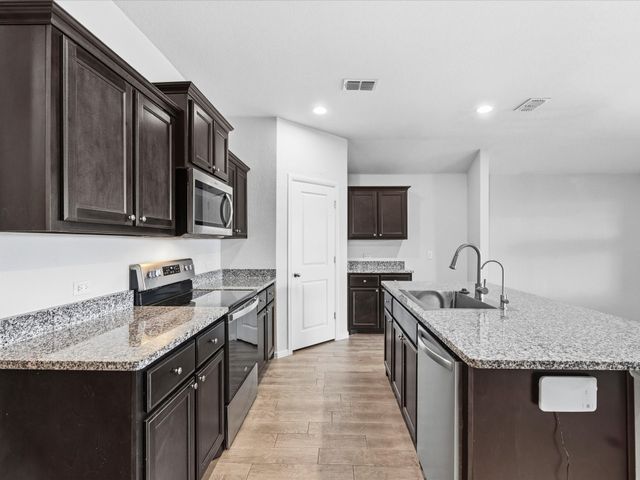 9109 Ridgeriver Way, Fort Worth, TX 76131