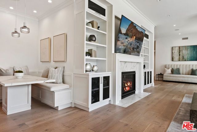 1545 Amalfi Drive, Pacific Palisades (los Angeles), CA 90272