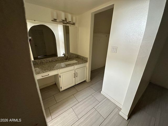 5201 W IRONWOOD Drive, Glendale, AZ 85302