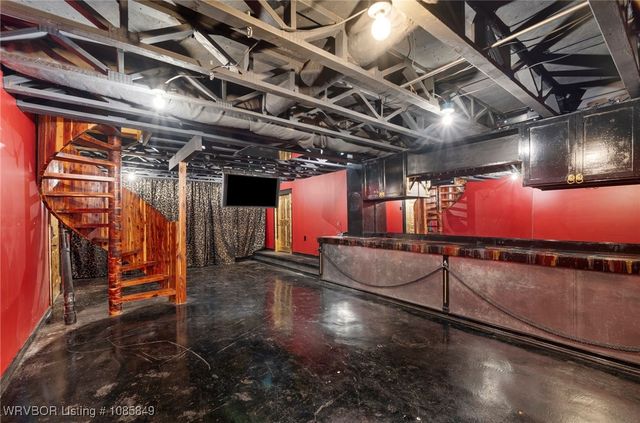 1401 N 6th Street, Van Buren, AR 72956