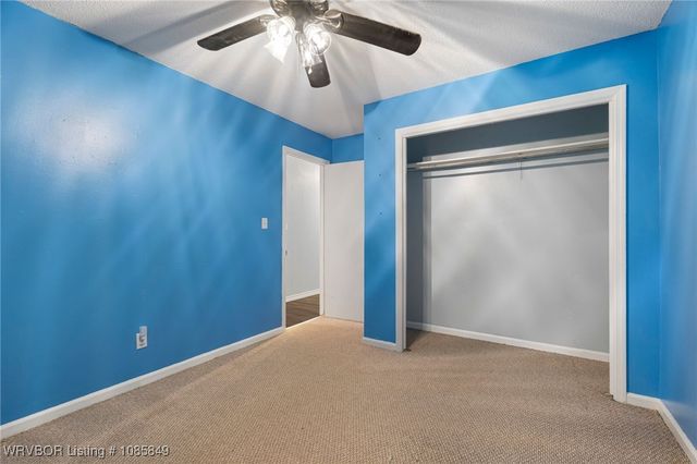 1401 N 6th Street, Van Buren, AR 72956