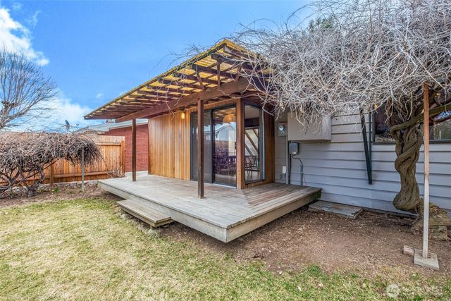 219 K Street SW, Quincy, WA 98848