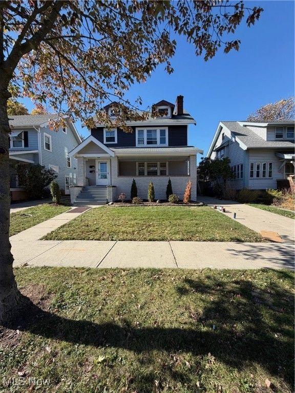 1228 Jackson Avenue, Lakewood, OH 44107