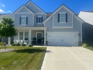 2621 Creek Bank Drive, Columbus, IN 47201