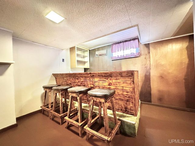 413 W D Street, Iron Mountain, MI 49801