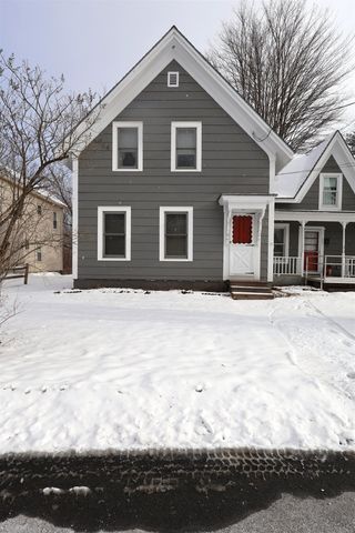 299 Latham Works Lane, Hartford, VT 05001