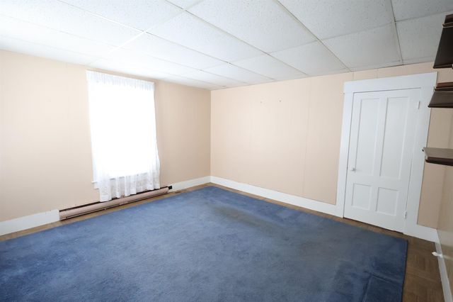 299 Latham Works Lane, Hartford, VT 05001