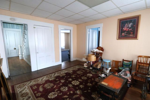 299 Latham Works Lane, Hartford, VT 05001