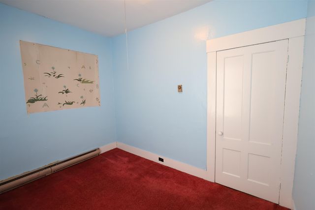 299 Latham Works Lane, Hartford, VT 05001