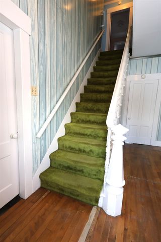 299 Latham Works Lane, Hartford, VT 05001