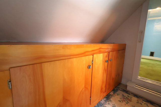 299 Latham Works Lane, Hartford, VT 05001