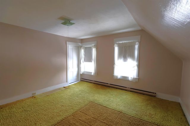 299 Latham Works Lane, Hartford, VT 05001